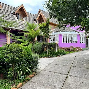 https://home-hosting.camposdojordaohotels.net